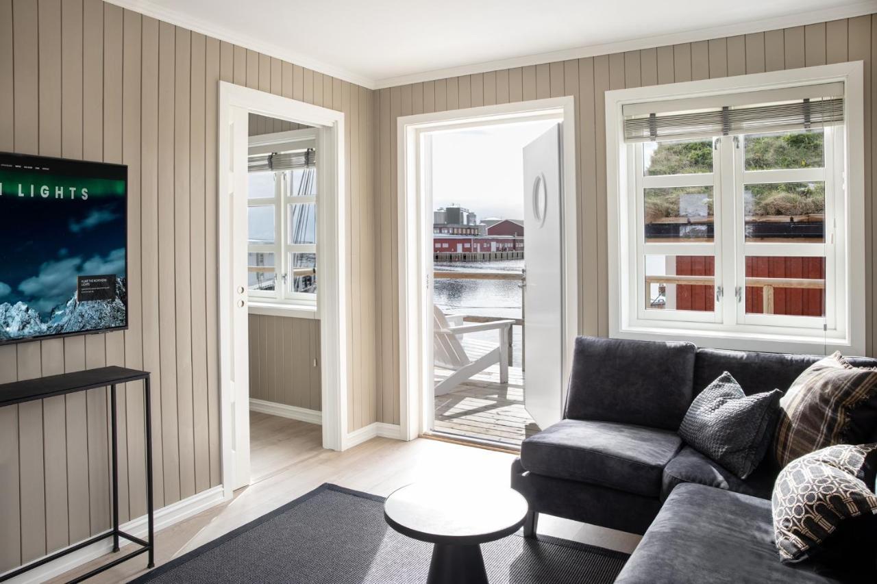 Solsiden Brygge Rorbuer Hotel Болстад Екстериор снимка
