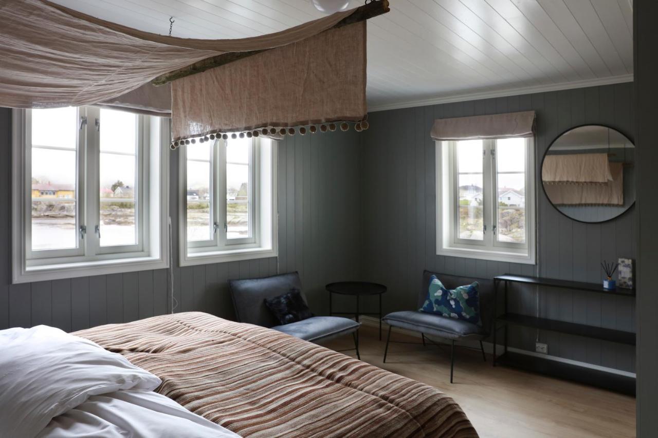 Solsiden Brygge Rorbuer Hotel Болстад Екстериор снимка